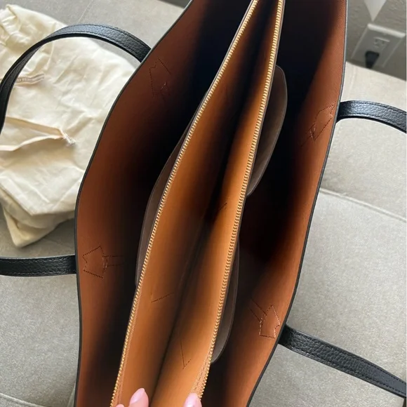 Tory Burch Perry Triple Compartment Tote - Picture 9 of 12